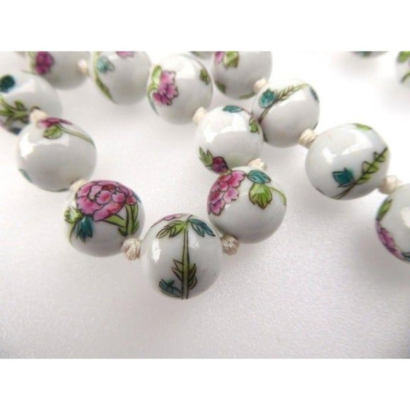Hand-Painted Ceramic Floral Bead Necklace With Gold-Tone Filigree Clasp 26" - Picture 8 of 9